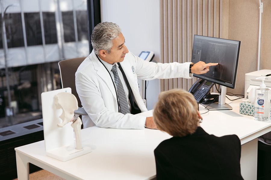 Private orthopedic clinic in Montreal offering fast hip and knee surgery consultations without wait lists